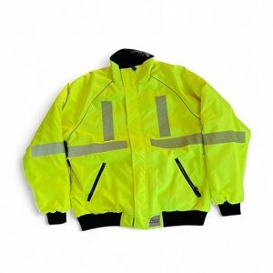High-Visibility Yellow Jacket Utility Pro Wear